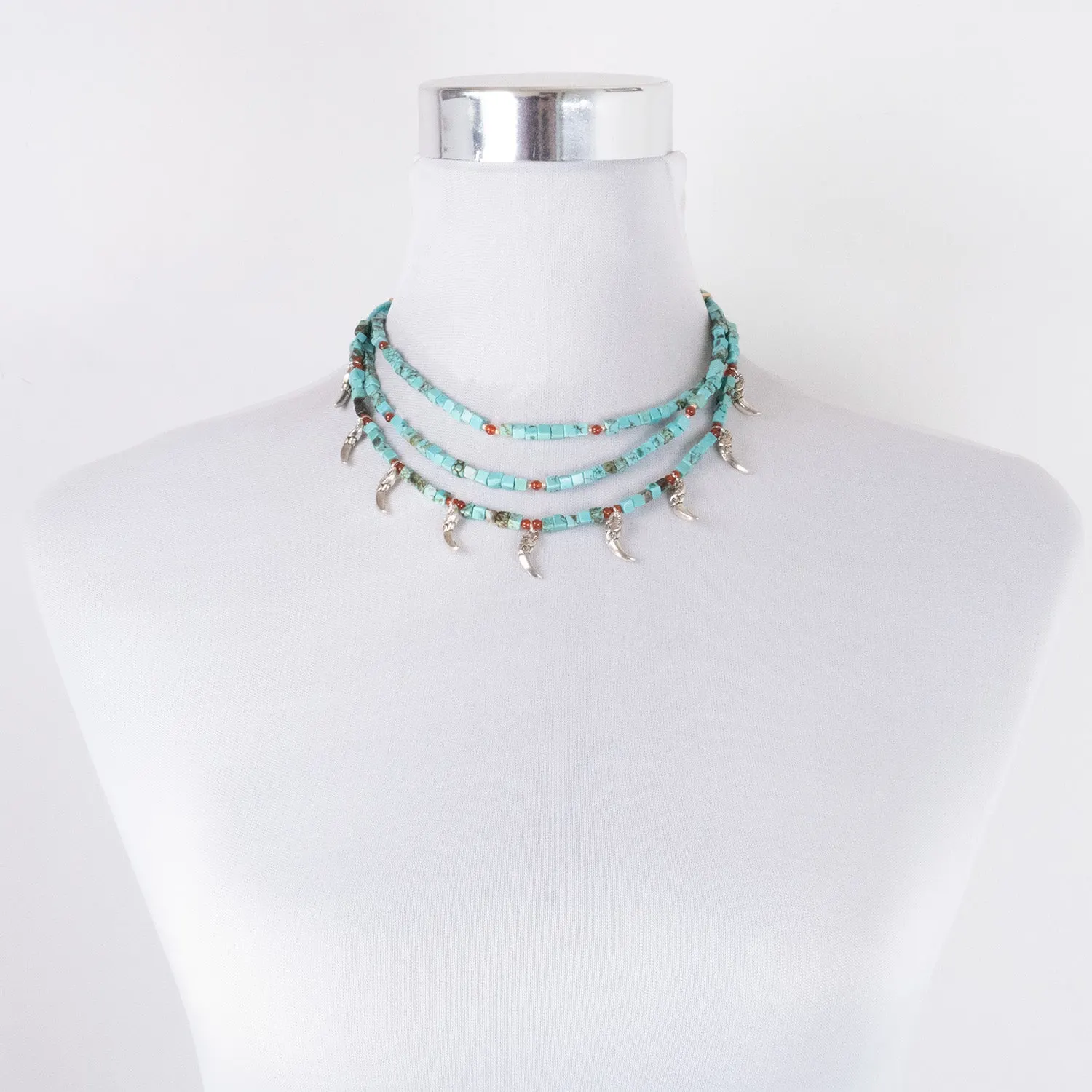 Collar de Turquesa con Dijes Elefante